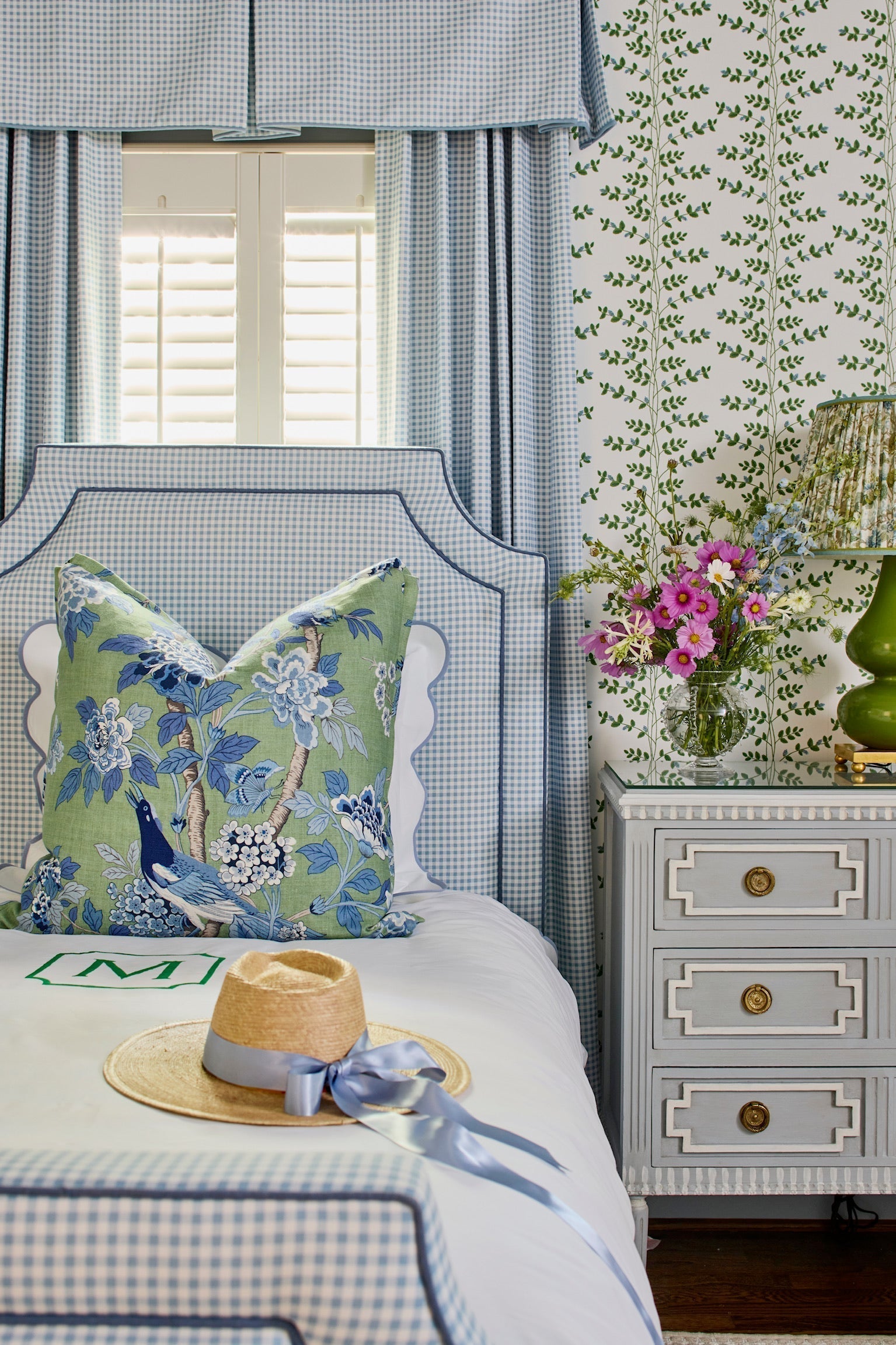Twice as Charming: A Twin-Bedroom Retreat