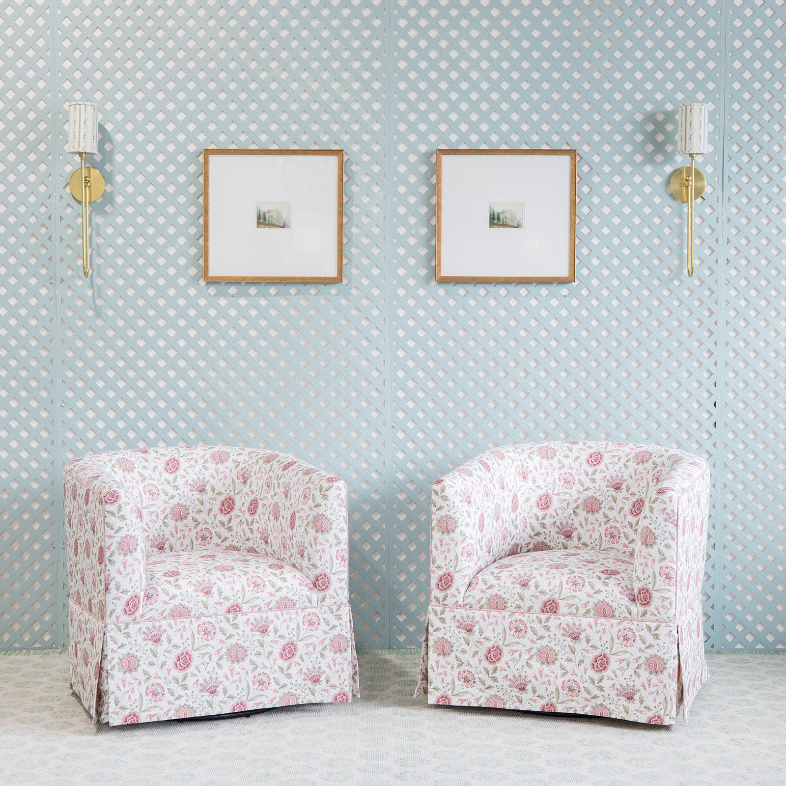 Floral pattern gliding lounge chairs 